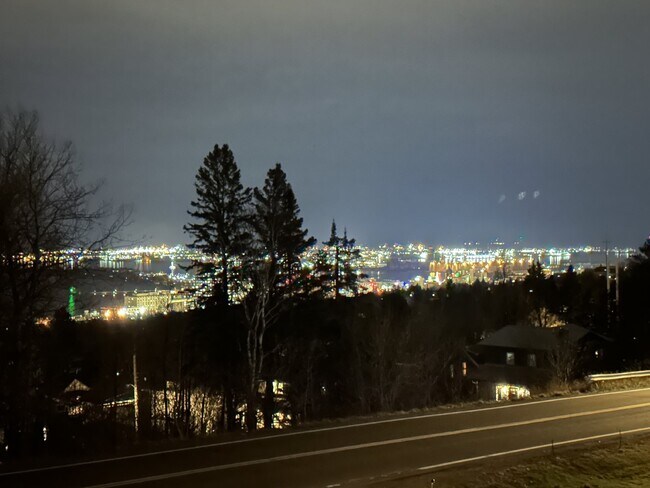 Building Photo - Experience life on Duluth's legendary Skyline Parkway with breathtaking views of Lake Superior an...