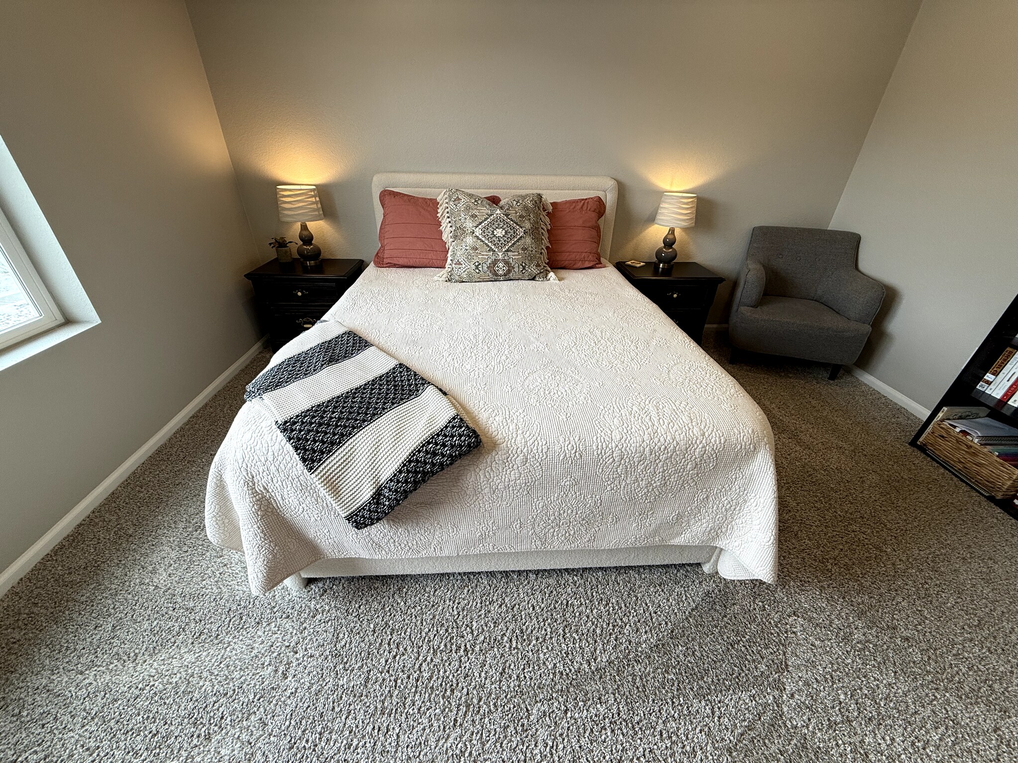 Building Photo - 752 N Shawnee St