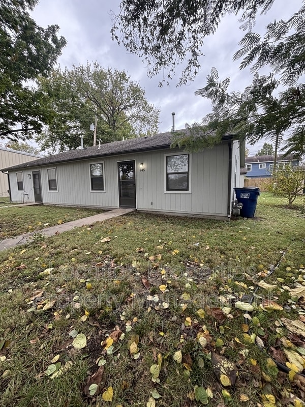 Building Photo - 945 Homewood St