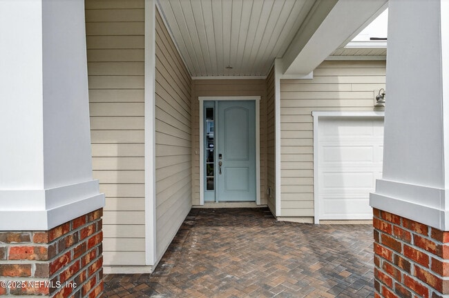 Building Photo - 105 Wye Rd