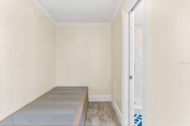 Building Photo - 11240 7th St E