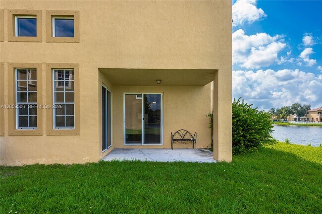 Building Photo - 5271 SW 141st Terrace