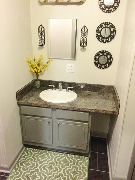 Full Bath Vanity - 707 S Lewis St