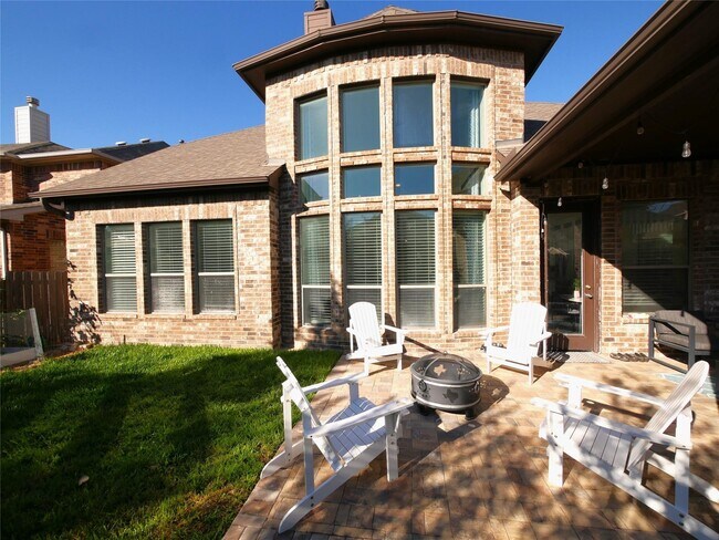 Building Photo - 20715 White Hyacinth Dr