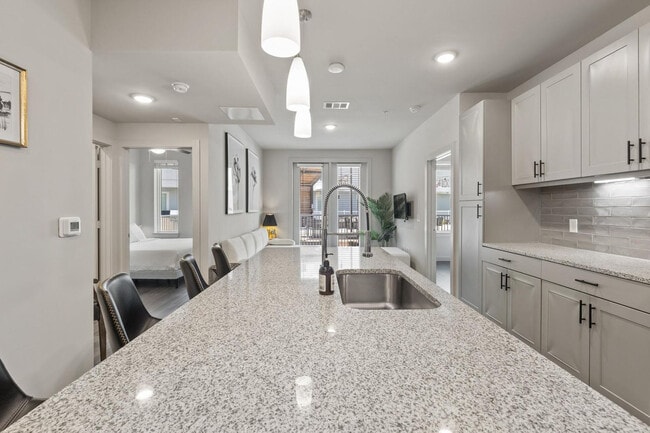 Building Photo - 5820 1/2 Cameron Rd