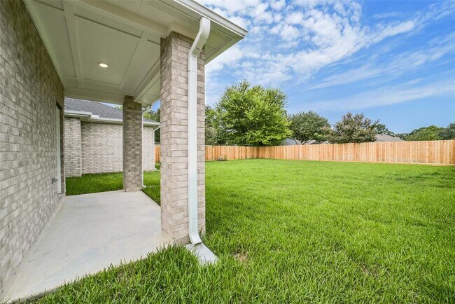 Building Photo - 11611 Moltere Dr
