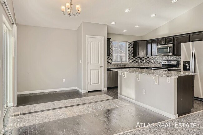 Building Photo - 7909 Broderick Ct