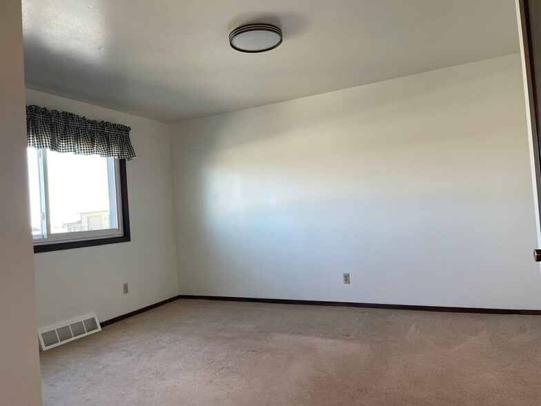 Family room - N5385 Co Rd V