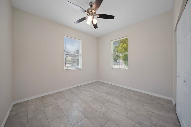 Building Photo - Brand New Home located in the heart of Tampa!