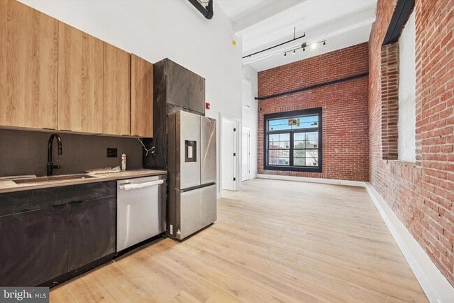 Primary Photo - 538 Federal St