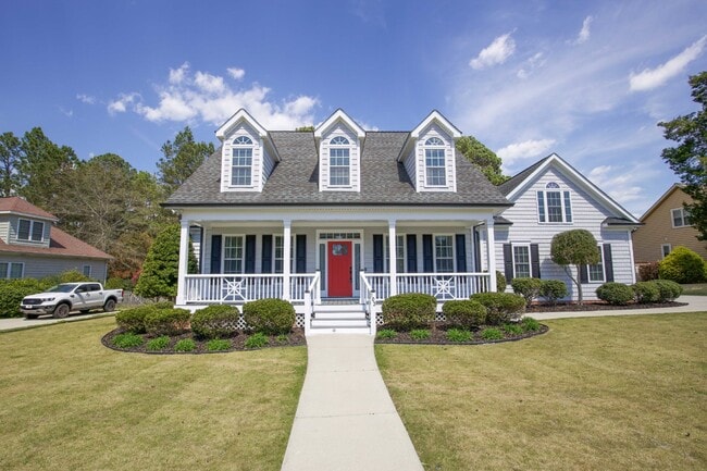 Building Photo - "Spacious and Inviting 2620 sq. ft. Home i...