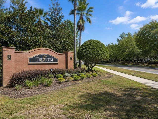 Building Photo - 1234 Hill Flower Dr