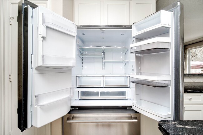 Building Photo - 3135 Old Masters Dr