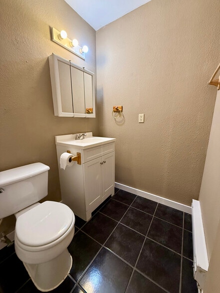 Nice black tile floors - 377 AR 56 Hwy