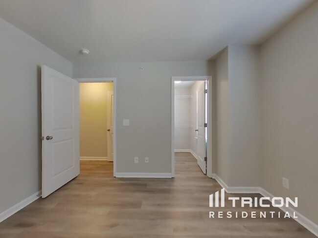 Building Photo - 309 Woodfern Ct