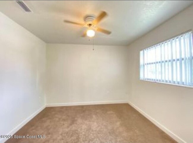Building Photo - 719 Carissa Ave