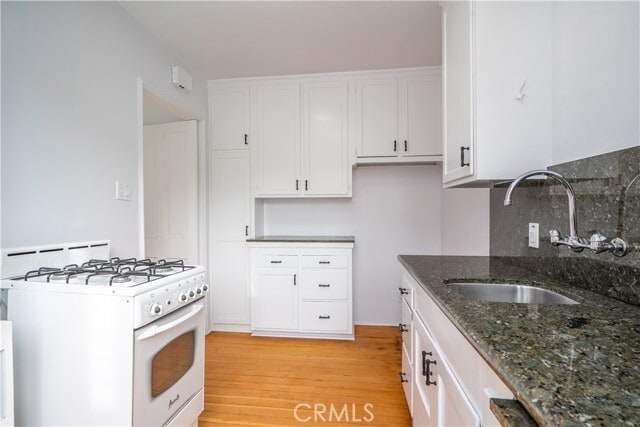 Building Photo - 265 N Swall Dr