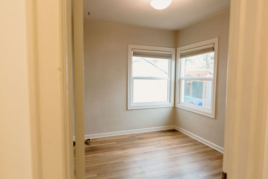 Bedroom 1 upstairs - 3200 SE 78TH AVE