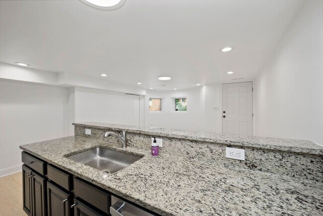 Building Photo - Sunlit & Fully Updated 2BR/1BA Condo in the Heart of U Street Corridor