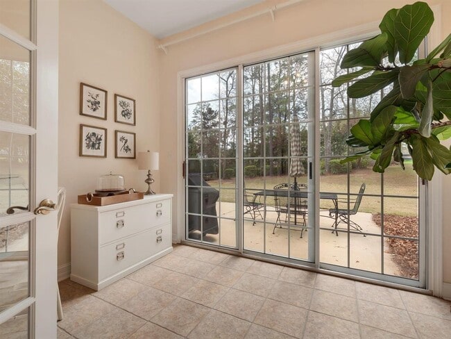 Building Photo - 4012 Kilmartin Dr