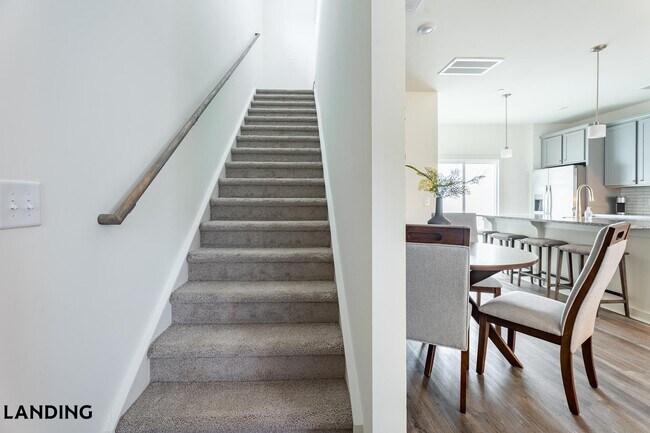 Building Photo - 3164 Mulberry Blvd