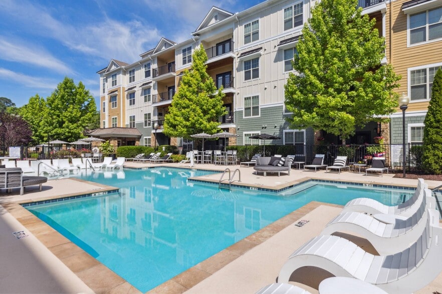 Verde Vista, Asheville, NC, Pool - Verde Vista