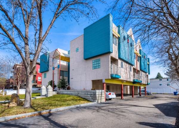 Primary Photo - 1012 S Longmont Ave