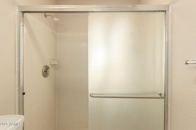 Building Photo - 3329 E Siesta Ln