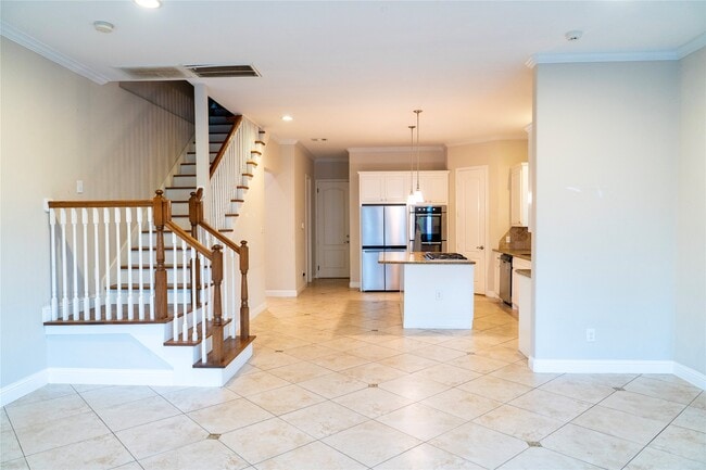 Building Photo - 1419 Colorado St