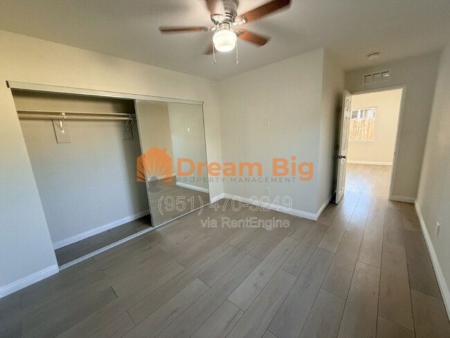 Building Photo - 509 W Lorraine Pl