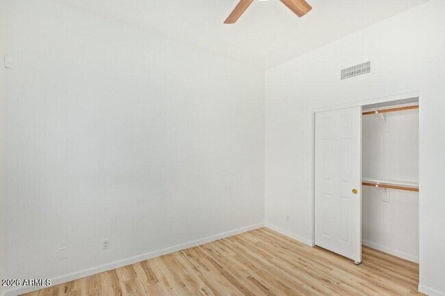 Building Photo - 7222 E Gainey Ranch Rd