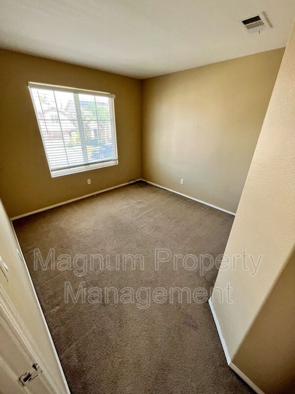 Building Photo - 29291 Grande Vista Ave