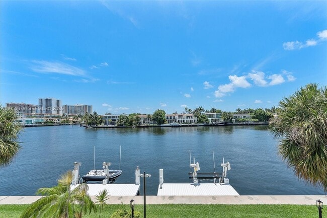 Building Photo - 21301 NE 38th Ave