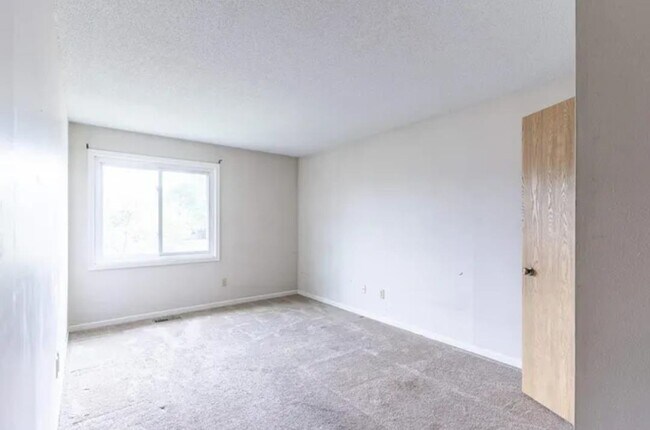 Building Photo - 4318 Whaler's Cove