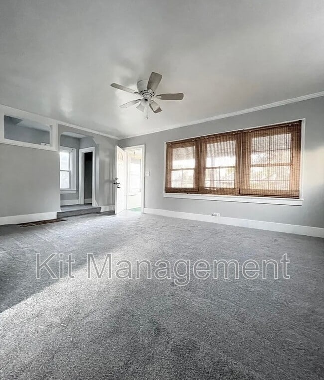 Building Photo - 924 National