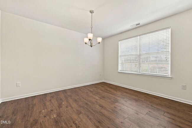 Building Photo - 58 Botanical Ct