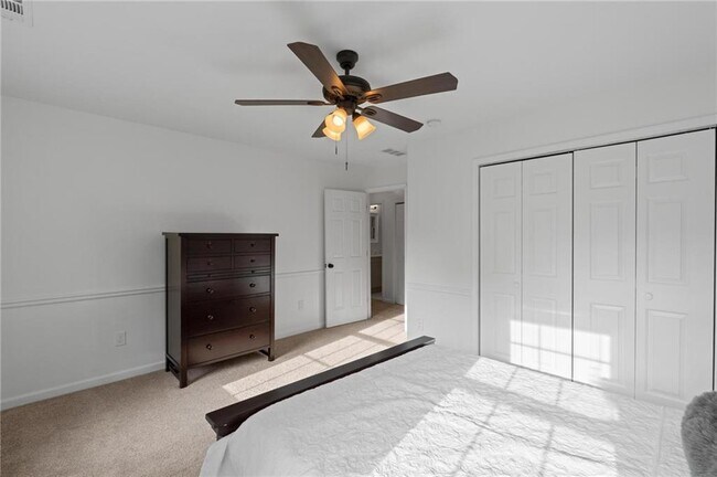 Building Photo - 4719 Brownstone Dr