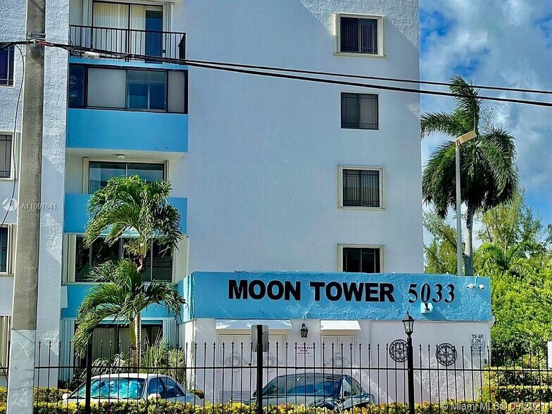 Primary Photo - 5033 NW 7th St