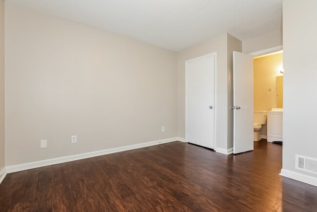 Building Photo - 4711 Pebble Ct