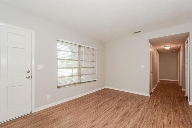 Building Photo - 2517 Chapel Way