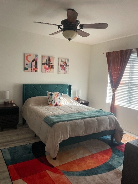 Building Photo - 7249 W Lenox Cir