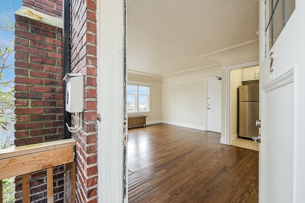 Building Photo - 5026 22nd Ave NE