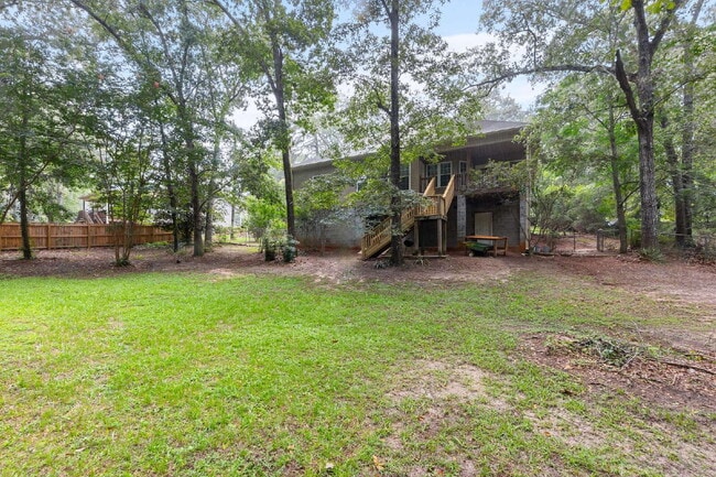 Building Photo - 406 Aspen Ct