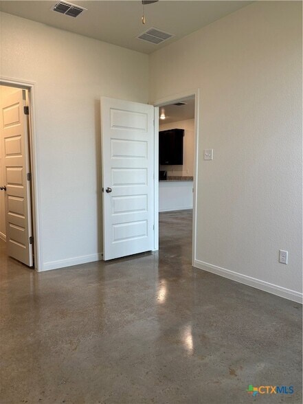 Building Photo - 2933 Quail Rdg Ln