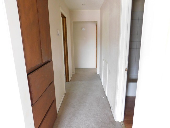 Building Photo - 1411 S Buchanan St