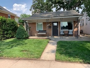 Building Photo - Evolve Real Estate: Fully Remodeled Gorgeous Bungalow in West Wash Park. 2 Bedrooms August 1!