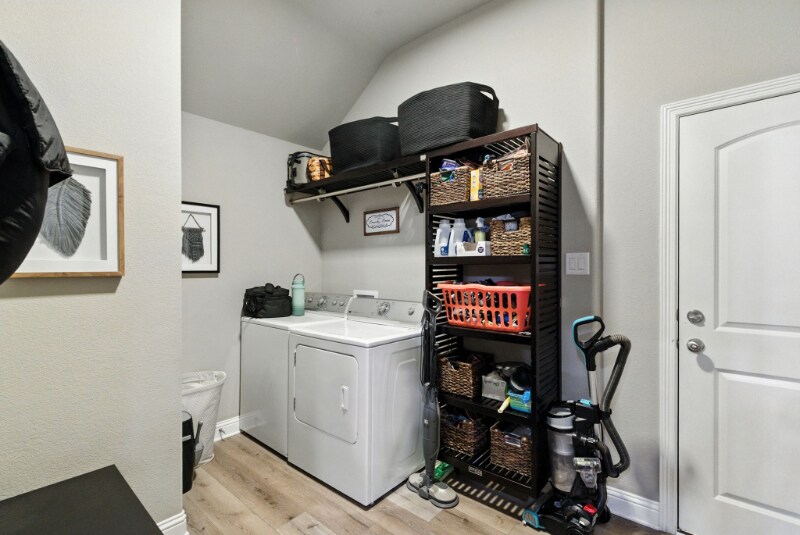 Building Photo - 1629 Town Creek Cir