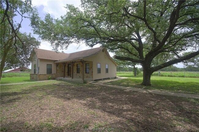 Building Photo - 9852 FM1179