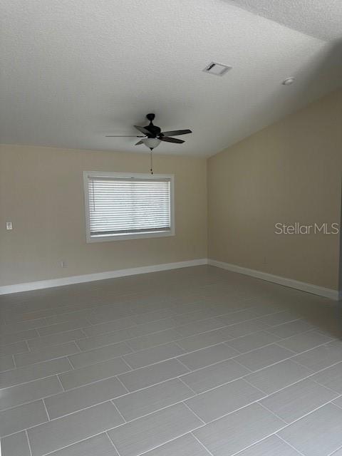 Building Photo - 414 Sandpiper Ridge Dr
