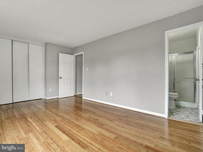 Building Photo - 94 Blueridge Ct